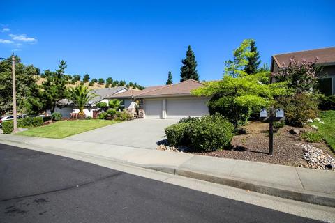 2830 Watson Ct, Fairfield, CA 94534 photo 2