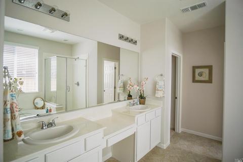 5283 Larson Ln, Fairfield, CA 94533 photo 4