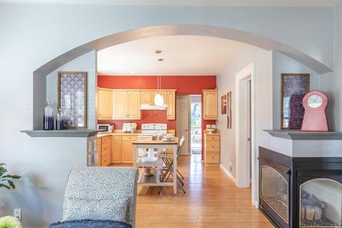 1539 E St, Napa, CA 94559 photo 7