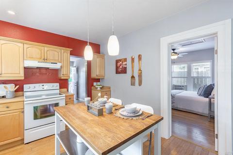 1539 E St, Napa, CA 94559 photo 9