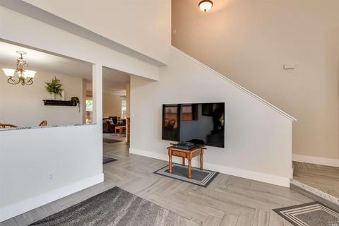 677 Wilford Cir, Cotati, CA 94931 photo 8
