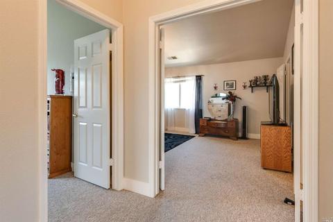 677 Wilford Cir, Cotati, CA 94931 photo 24