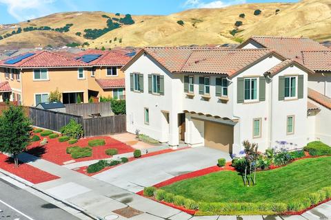 2570 Walker Dr, Fairfield, CA 94533 photo 1