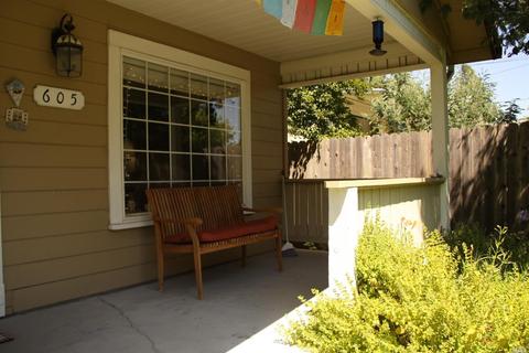 605 Windsor River Rd, Windsor, CA 95492 photo 3