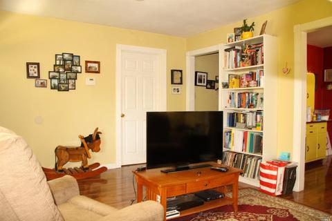 605 Windsor River Rd, Windsor, CA 95492 photo 8