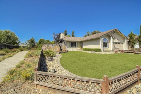 289 Eagle Dr, Cotati, CA 94931 photo 2