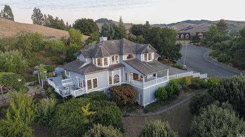 17 Buckeye Ct, Petaluma, CA 94952 photo 1