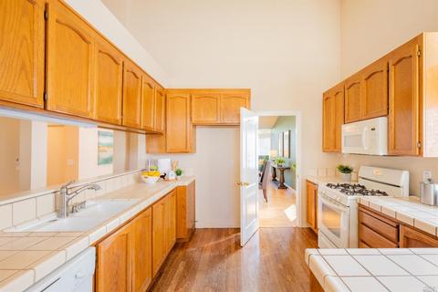 724 Natalie Dr, Windsor, CA 95492 photo 7