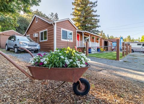 348 N Main St, Willits, CA 95490 photo 4