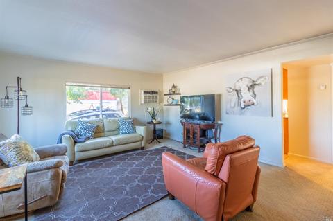 348 N Main St, Willits, CA 95490 photo 8