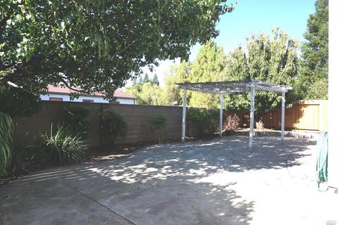 281 Bald Eagle Dr, Vacaville, CA 95688 photo 12