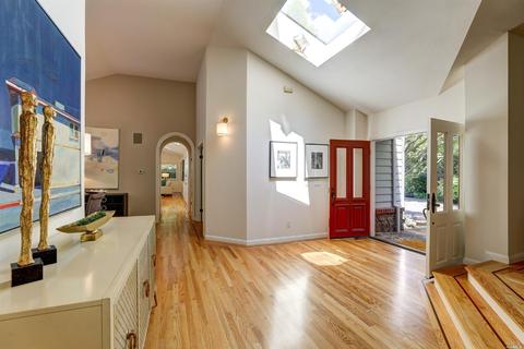 32 Bridgegate Dr, San Rafael, CA 94903 photo 4