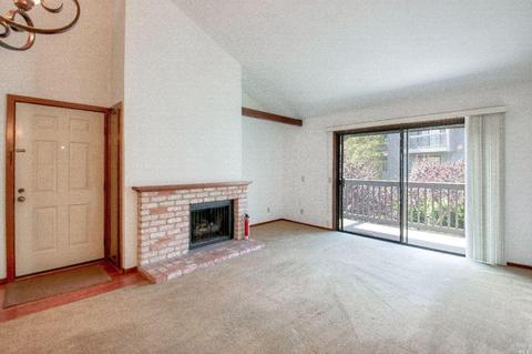 108 Cypress Pl, Sausalito, CA 94965 photo 3