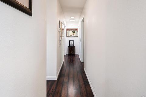 101 Falcon Dr, Cotati, CA 94931 photo 13