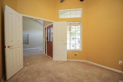 268 Silver Eagle Way, Vacaville, CA 95688 photo 11