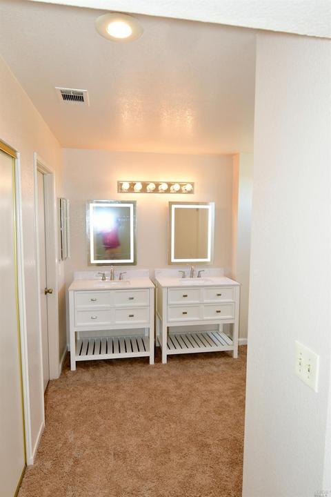 1443 Gateway Dr, Vallejo, CA 94589 photo 11