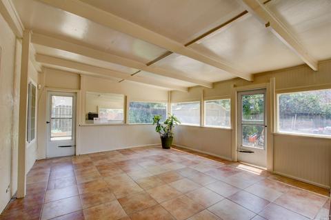211 Willow St, Vallejo, CA 94589 photo 15