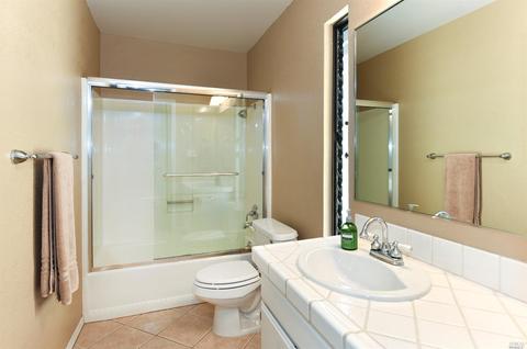 220 Frederick Dr, Napa, CA 94559 photo 16