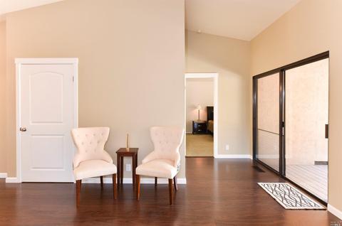 220 Frederick Dr, Napa, CA 94559 photo 9