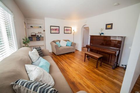 23 Beverly Dr, Vallejo, CA 94591 photo 4