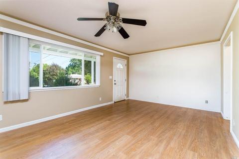 1614 S Dora St, Ukiah, CA 95482 photo 3