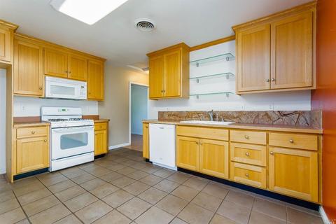 1614 S Dora St, Ukiah, CA 95482 photo 5