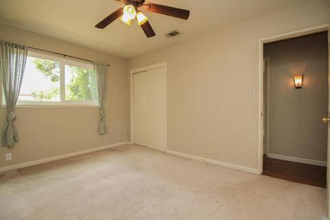 228 Plum St, Vacaville, CA 95688 photo 21