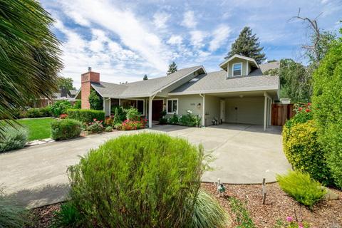1032 Bella Dr, Napa, CA 94558 photo 1