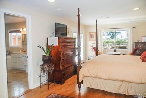 1032 Bella Dr, Napa, CA 94558 photo 14