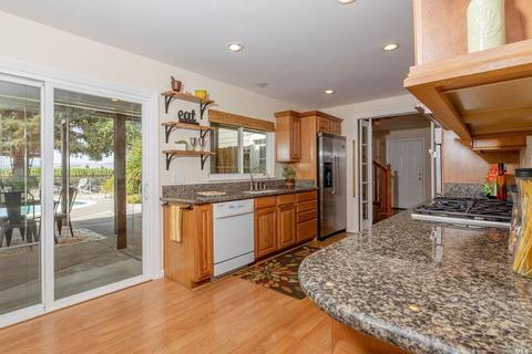 1032 Bella Dr, Napa, CA 94558 photo 11