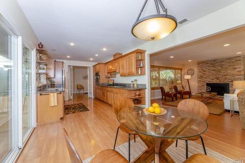 1032 Bella Dr, Napa, CA 94558 photo 9