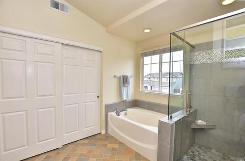 7138 17th Hole Dr, Windsor, CA 95492 photo 13