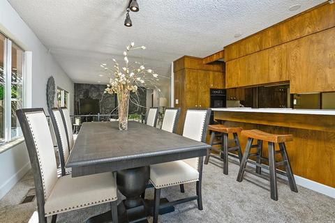 4175 E 3rd Ave, Napa, CA 94558 photo 12