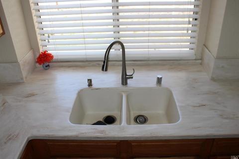 372 Summer Rain Dr, Windsor, CA 95492 photo 3