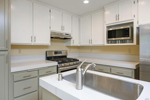 393 Wilson Ln, Windsor, CA 95492 photo 7