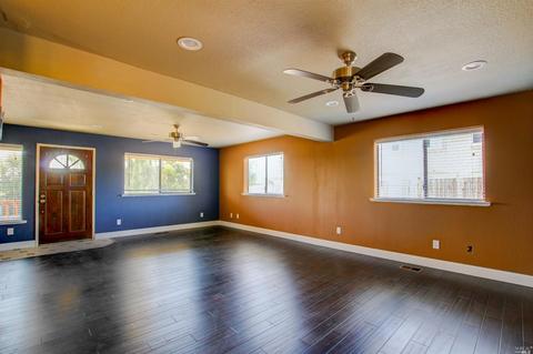 709 Glen Cove Rd, Vallejo, CA 94591 photo 4