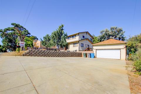 709 Glen Cove Rd, Vallejo, CA 94591 photo 3