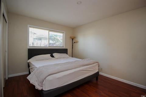 245 E Walnut St, Dixon, CA 95620 photo 22