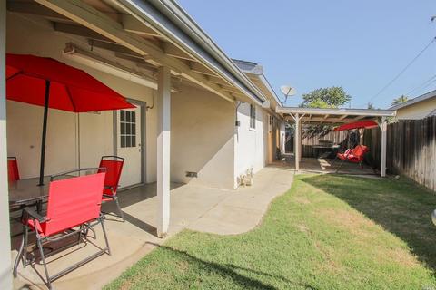 245 E Walnut St, Dixon, CA 95620 photo 31