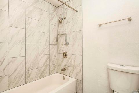 448 Jade Cir, Vallejo, CA 94590 photo 16