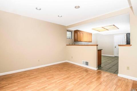 448 Jade Cir, Vallejo, CA 94590 photo 7