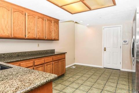 448 Jade Cir, Vallejo, CA 94590 photo 8