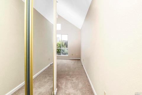 448 Jade Cir, Vallejo, CA 94590 photo 12