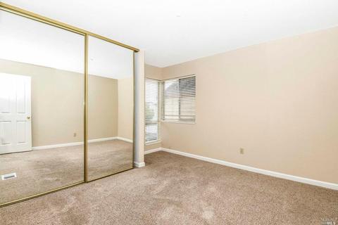 448 Jade Cir, Vallejo, CA 94590 photo 19
