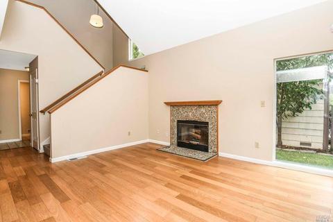 448 Jade Cir, Vallejo, CA 94590 photo 5