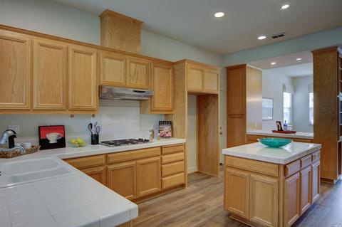 2335 Lansdowne Pl, Vallejo, CA 94591 photo 9