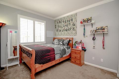 484 Cache Ct, Vacaville, CA 95688 photo 10