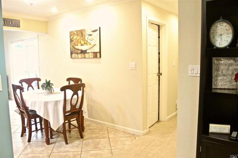 2530 Ramsay Way, Fairfield, CA 94534 photo 4