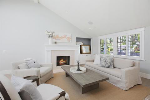 430 E Walnut St, Sonoma, CA 95476 photo 6
