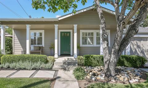 430 E Walnut St, Sonoma, CA 95476 photo 1